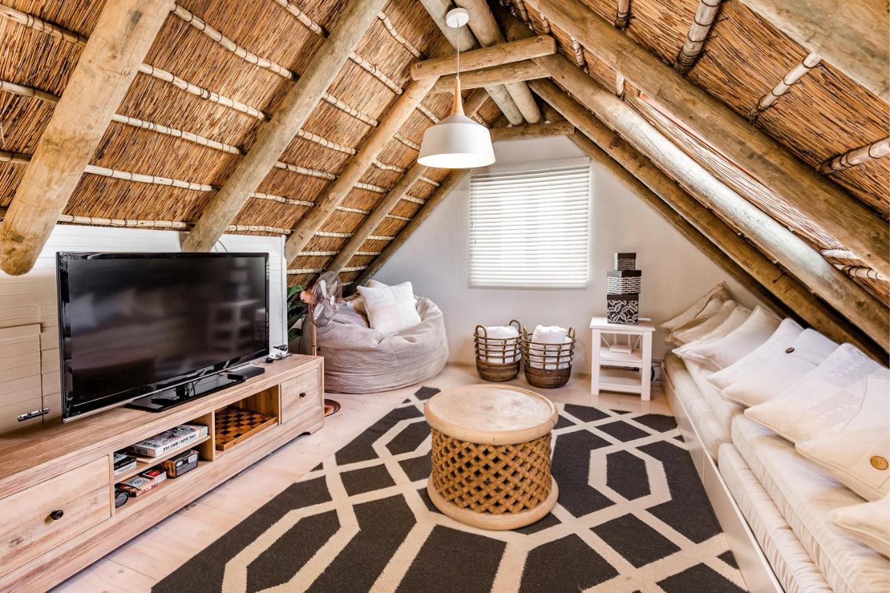 Bliss On The Bay Villa Struisbaai Kültér fotó