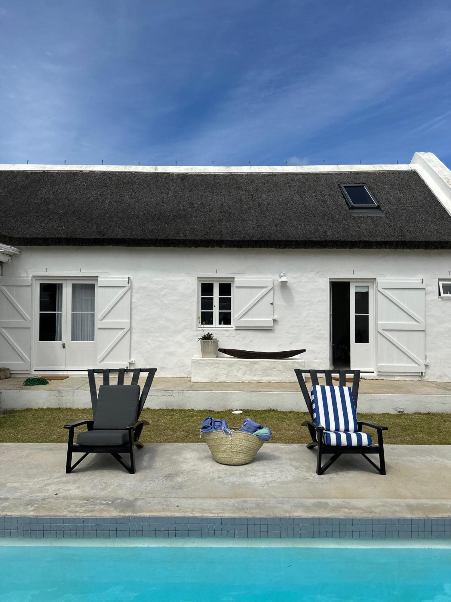 Bliss On The Bay Villa Struisbaai Kültér fotó